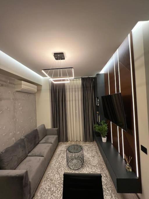 Ath Modern Homes - Luxury Apartment In The City Center ياش المظهر الخارجي الصورة